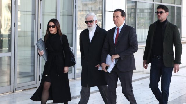Ο Μιχάλης Δημητρακόπουλος «έδειξε» το βασικό στοιχείο υπεράσπισης του Φιλιππίδη: Το κοινό που έχουν οι τρεις καταγγέλλουσες