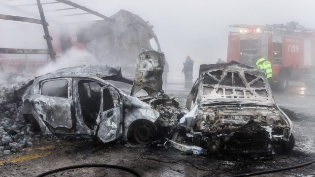 Αυτόπτης μάρτυρας για το δυστύχημα στην Εγνατία: «Στα 20 μέτρα δεν έβλεπες τίποτα» – Τι υποστήριξε ο οδηγός της νταλίκας