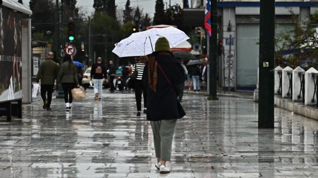 Καιρός σήμερα 5/4: Συνεχίζεται η απριλιάτικη «ψυχρολουσία» – Η εκτίμηση Αρναούτογλου και Αρνιακού μέχρι το Πάσχα