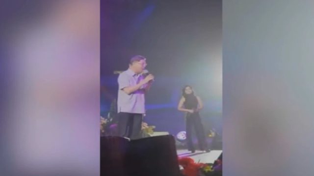 Viral ο Φιλιππινέζος καρδινάλιος: Είναι υποψήφιος για πάπας και τραγουδά το «Imagine» του Τζον Λένον