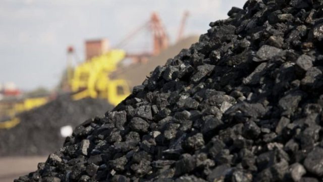 Αδιανόητο περιστατικό: Έκλεψαν 3,5 τόνους κάρβουνα από μάντρα στους Θρακομακεδόνες