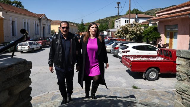 Κωνσταντοπούλου: Μετά του συντρόφου της στους Γόννους για την εορτή του Αγίου Γεωργίου