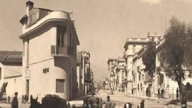 Κουίζ για την παλιά Αθήνα: Μπορείς να αναγνωρίσεις την οδό της φωτογραφίας; Έχεις περάσει στάνταρ από εκεί