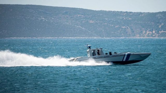 Κρήτη: Επιχείρηση του Λιμενικού για τον εντοπισμό και τη διάσωση 49 μεταναστών