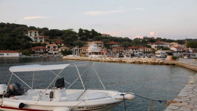 Η μαγεία του Ιονίου με αυτοκίνητο: Το ιδανικό οδικό ταξίδι για ένα αξέχαστο τριήμερο