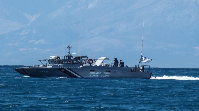 Λέσβος: Πυροβολισμοί από τουρκικό σκάφος κατά τη διάρκεια ελέγχου του Λιμενικού