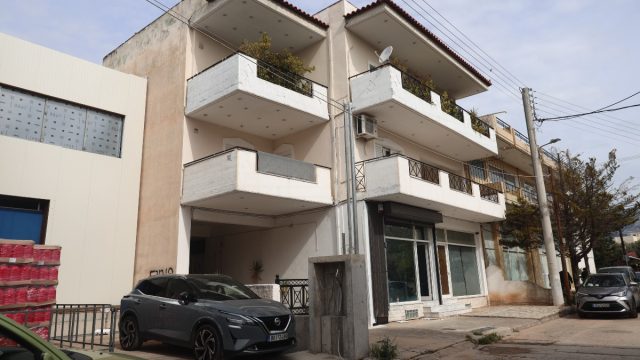 Νέα στοιχεία για τη γυναικοκτονία στο Μενίδι: Τα πρώτα λόγια του συζύγου – Είχε ψυχολογικά προβλήματα