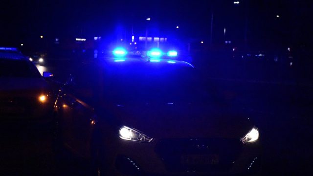 Θρίλερ στο Μεταξουργείο: Νεκρός άνδρας με τραύμα από αιχμηρό αντικείμενο