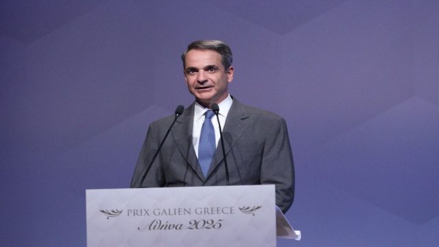 Το ανακοίνωσε ο Κυριάκος Μητσοτάκης: Νέο θεσμικό πλαίσιο για την επιστροφή Ελλήνων γιατρών από τις ΗΠΑ