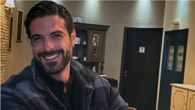 Ο Άρης Μουγκοπέτρος «γκρέμισε» το Instagram μέσα από το νοσοκομείο: Το βίντεο που ανέβασε παίζοντας κλαρίνο
