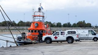 Συναγερμός στη Λέσβο: Ναυάγιο με νεκρούς μετανάστες στο νησί