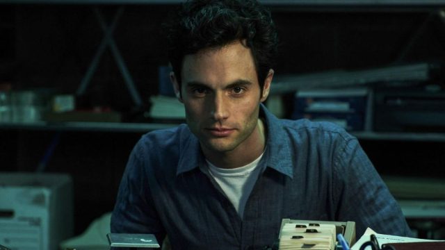 Netflix: Γιατί βλέπουν όλοι την τελευταία σεζόν του «You»