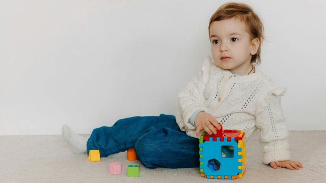 Παγκόσμια Ημέρα Ευαισθητοποίησης για τον Αυτισμό: Τα κύρια σημάδια που πρέπει να προσέξουν οι γονείς
