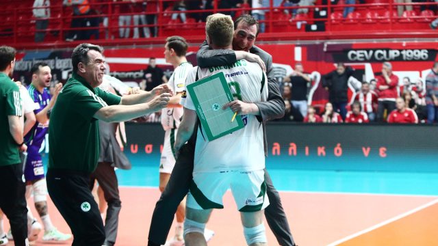 Ολυμπιακός – Παναθηναϊκός 2-3: Μάγκικη ανατροπή και κοντά στο πρωτάθλημα οι «πράσινοι»