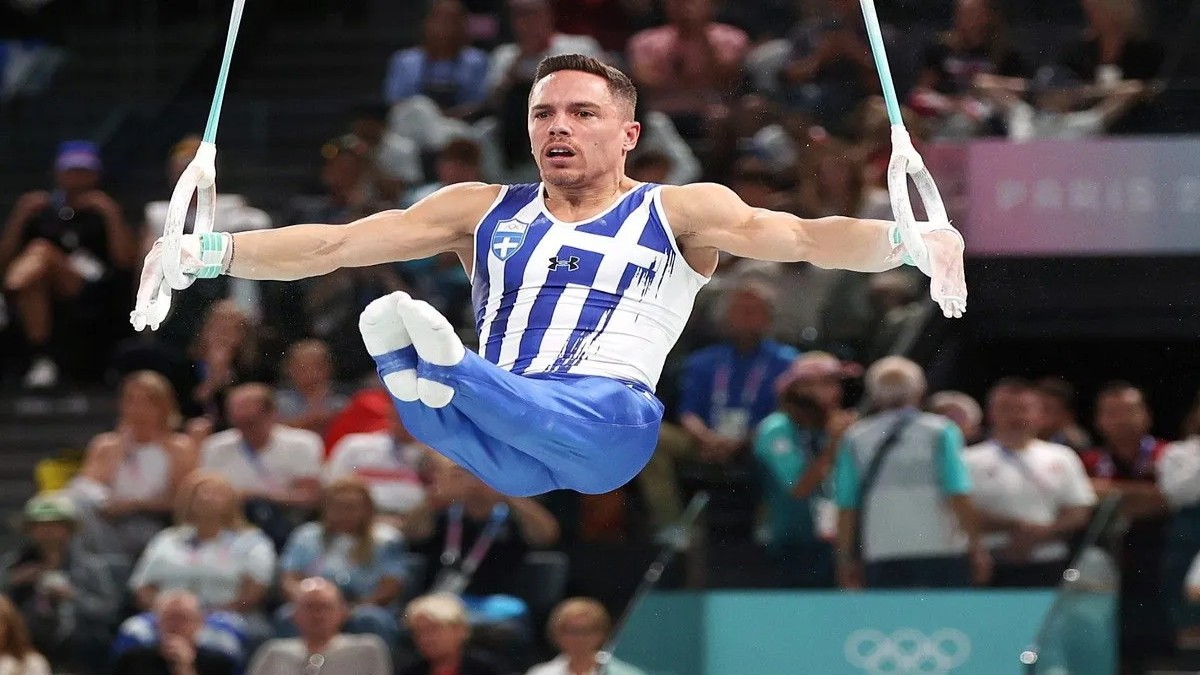 Λευτέρης Πετρούνιας