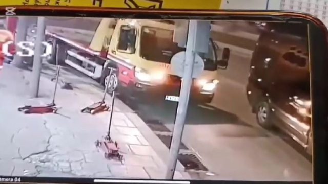 Δυστύχημα στου Ρέντη: Πλάνα σοκ από το σημείο του τροχαίου με θύμα τη 12χρονη