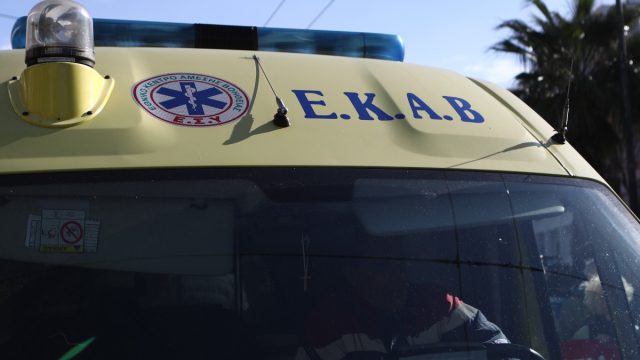 Εργατικό δυστύχημα στη Σαντορίνη: 59χρονη σκοτώθηκε από πτώση «αιωρούμενου» κρεβατιού