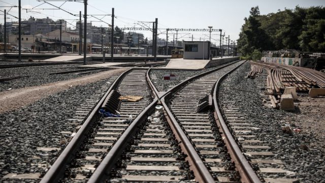 Σήραγγες χωρίς πυρασφάλεια: Οι ελλείψεις στον σιδηρόδρομο της χώρας επιμένουν