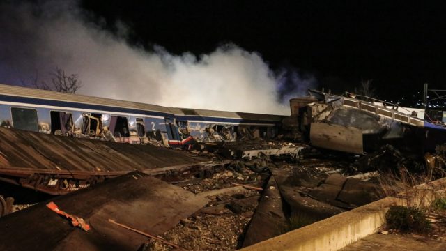 Στους 36 οι κατηγορούμενοι για τα Τέμπη: Στην πρόεδρο Εφετών η πρόταση 996 σελίδων του Εισαγγελέα