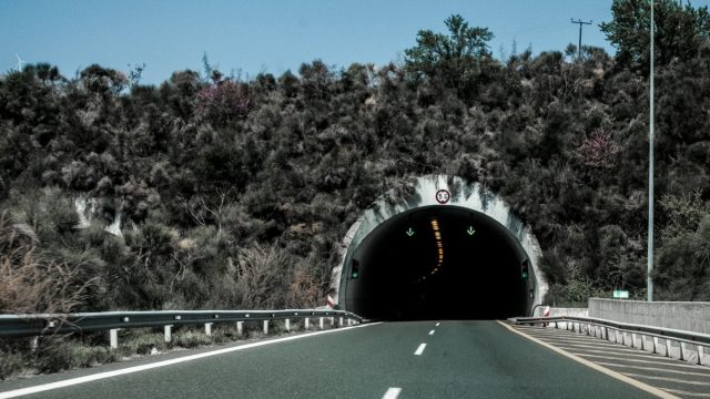Τροχαίο στην Εγνατία Οδό: Απεγκλωβίστηκαν όλοι, δύο ελαφρά τραυματίες