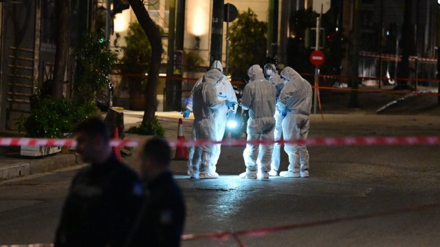 Το προφίλ των 7 υπόπτων της έκρηξης στα γραφεία της Hellenic Train: Οι «παλιοί» και η «παρέα της Αρκαδίας»