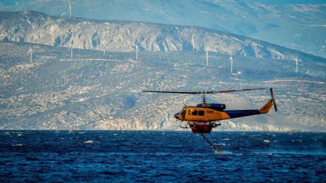 Συναγερμός στην Πυροσβεστική: Φωτιά στη Ζάκυνθο – Σηκώθηκαν και εναέρια μέσα