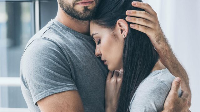 «Burnout»: Ποια είναι η νέα τάση μεταξύ ζευγαριών – Γιατί ανησυχεί έντονα τους ψυχολόγους;
