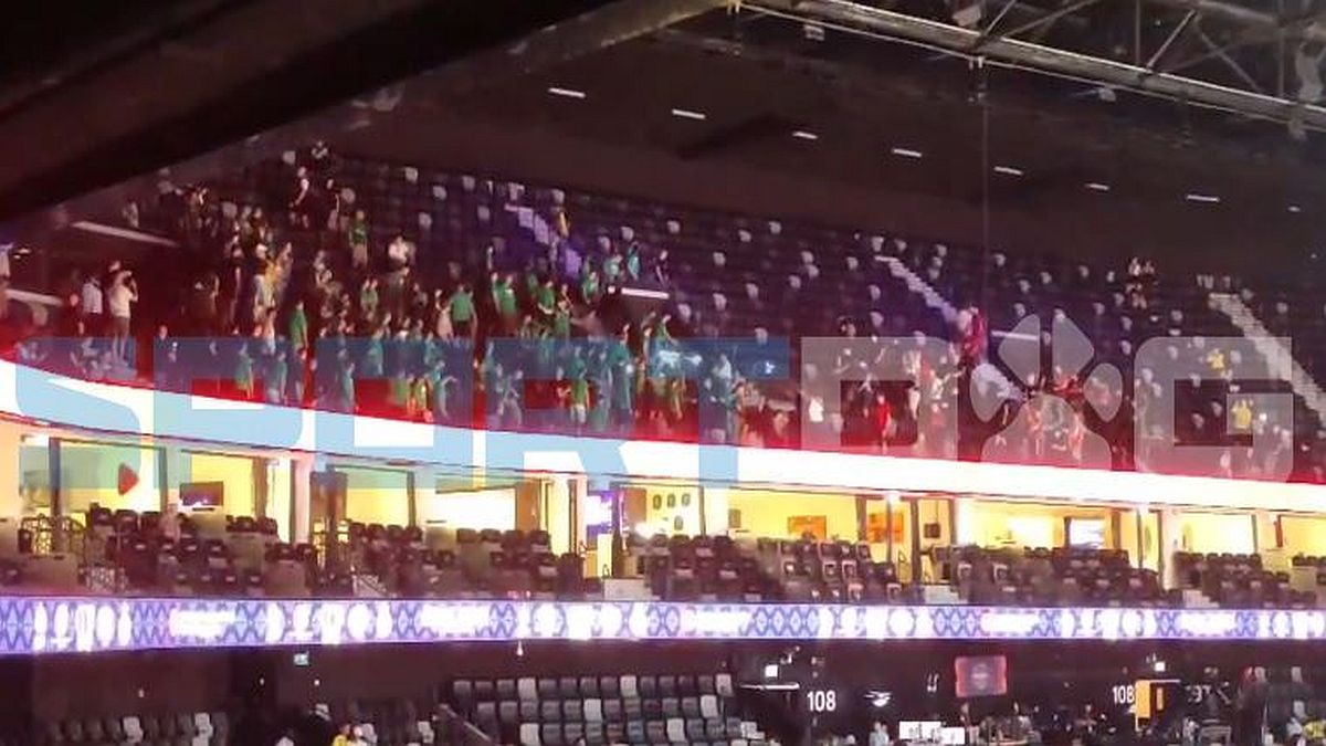Χαμός με Δήμητρα Αλεξανδράκη και οπαδούς Ολυμπιακού-ΠΑΟ – Τι έγινε στο Άμπου Ντάμπι!