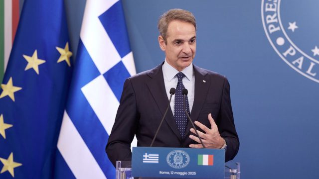 Η συμφωνία Μητσοτάκη – Μελόνι, το μεταναστευτικό και η προαγωγή των Βλάχου και Ράικου