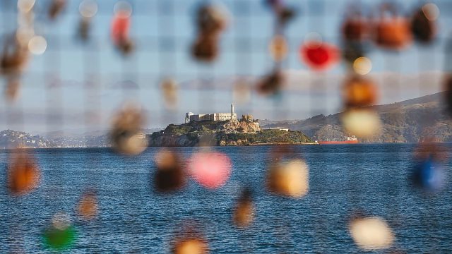 Η ιστορία των φυλακών του Αλκατράζ, ο Αλ Καπόνε και οι τρεις άνδρες που δραπέτευσαν με ένα κουτάλι