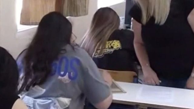 ΑΕΚάρα στις Πανελλήνιες: Μαθήτρια εμφανίστηκε στις εξετάσεις με μπλουζάκι της Ένωσης (video)
