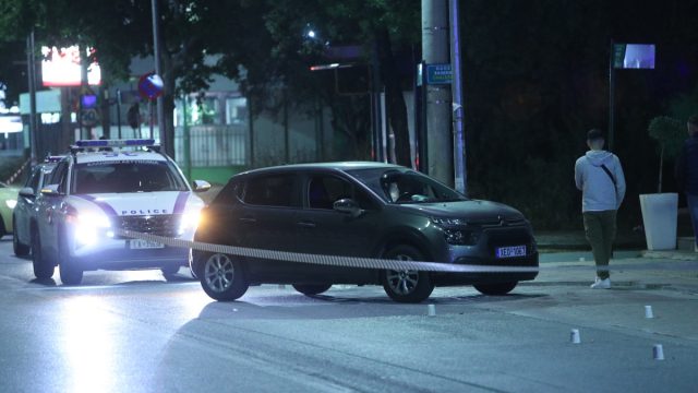 Μαφιόζικη επίθεση στα Άνω Λιόσια: Ποιος ήταν ο 42χρονος που μπήκε στο στόχαστρο κι έπειτα εξαφανίστηκε – Η σχέση με Καραϊβάζ, Βλαστό και Μοσχούρη