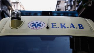 Σκληρό τροχαίο στη Λάρισα: Διασωληνωμένος 44χρονος στο Βόλο