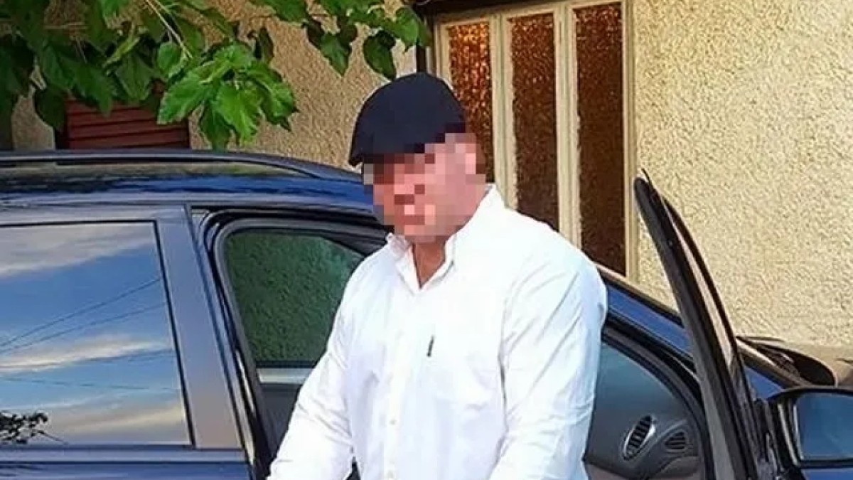 Αντιμέτωπος με τη δικαιοσύνη ο σαδιστής αστυνομικός της Βουλής: Πότε θα καθίσει στο εδώλιο