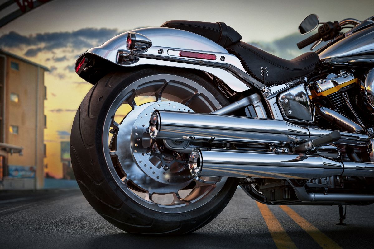 Harley-Davidson Fat Boy Gray Ghost