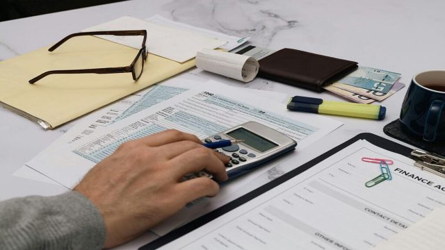 Εκκαθαριστικό «κόλαση» για όσους δεν κάνουν δήλωση μέχρι τις 15 Ιουλίου – Έρχονται προκαθορισμένοι φόροι και πρόστιμα