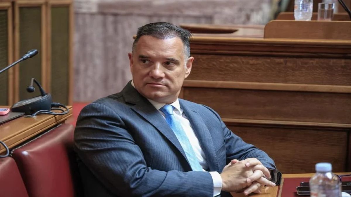 Αντιπαράθεση ΠΙΣ – Γεωργιάδη: Εξώδικο στον υπουργό για «ψευδείς ισχυρισμούς» σχετικά με την πλατφόρμα για τα ραντεβού