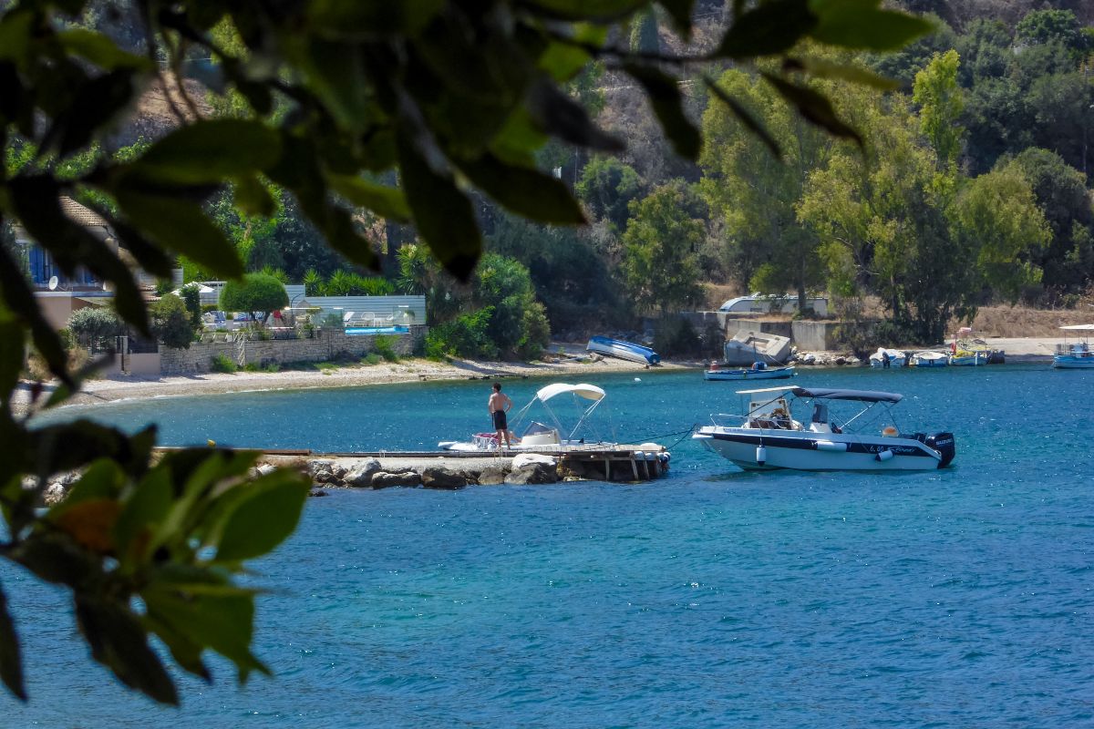 Τέλος η απορία: Αυτά είναι τα παρατσούκλια των κατοίκων ανά ελληνική πόλη – Από πού προέρχονται