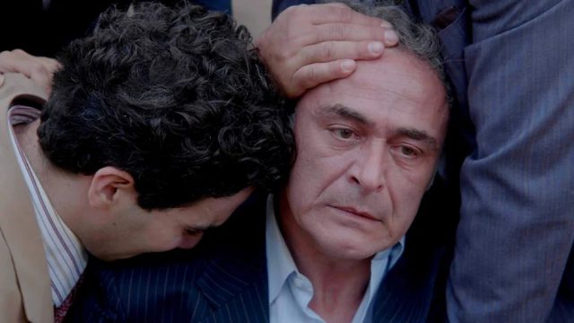 Άγιος Έρωτας: Ο Κυριάκος καταρρέει μπροστά στη σορό της Κατρίν – Η εγκυμοσύνη που φέρνει κρίση