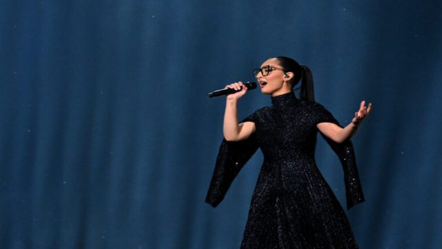 Μαγεία στη Eurovision: Η Κλαυδία συγκίνησε με την «Αστερομάτα» και αποθεώθηκε από το κοινό