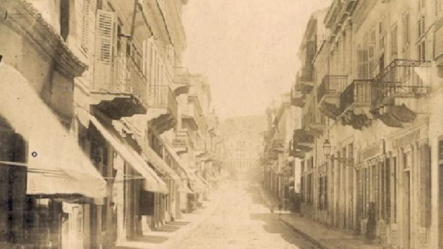 Κουίζ για την παλιά Αθήνα: Μπορείτε να αναγνωρίσετε την οδό της φωτογραφίας;