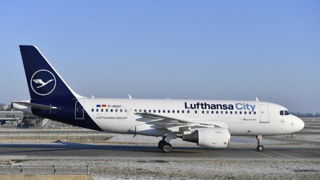«Θρίλερ» σε πτήση της Lufthansa: Έμεινε χωρίς πιλότο για 10 λεπτά!