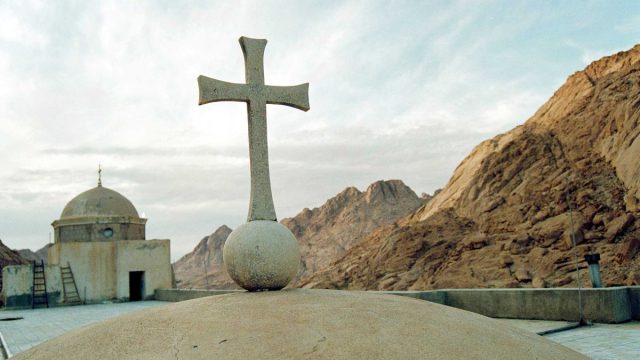 Διαβεβαίωση Αλ Σίσι για τη Μονή Σινά: Θα διατηρηθεί το μοναδικό και ιερό θρησκευτικό καθεστώς της