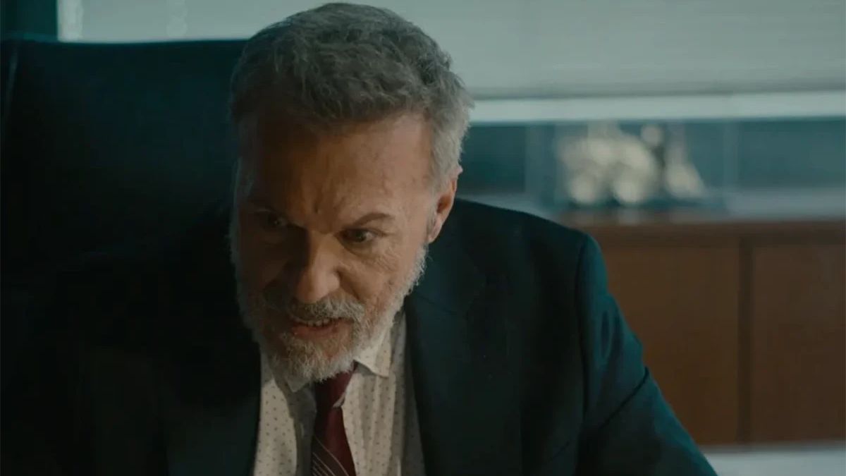 Ο Τιμωρός: Ο Λεωνίδας ανακαλύπτει ότι η Εβίτα είναι η χαμένη του κόρη και θέλει να την σκοτώσει