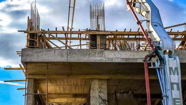 Υπηρεσίες Δόμησης: Καταρρέουν, ενώ η αυθαιρεσία ανθεί ανεξέλεγκτα