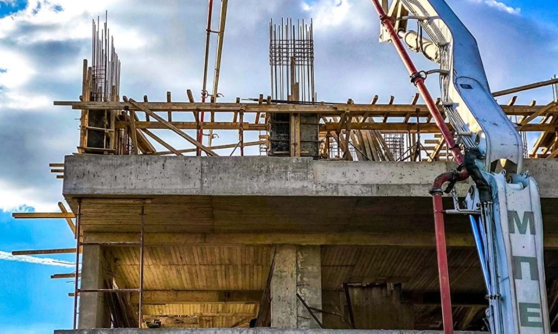 Υπηρεσίες Δόμησης: Καταρρέουν, ενώ η αυθαιρεσία ανθεί ανεξέλεγκτα
