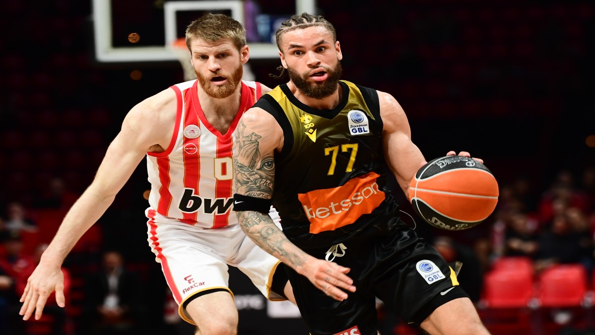 Ολυμπιακός – ΑΕΚ 87-85: Πήρε το πρώτο με καρδιοχτύπι, «μοιραίος» ο Τάκερ στο τέλος