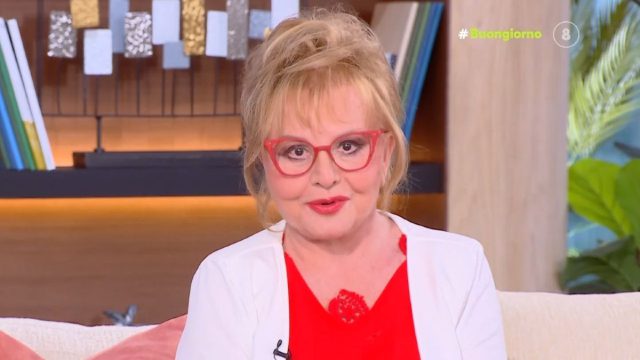Βίκυ Παγιατάκη: Η… προφητεία και οι προβλέψεις για τα ζώδια εν όψει Σαββατοκύριακου