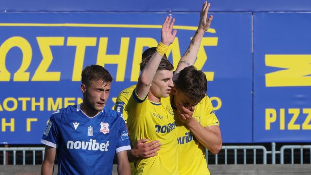 Παναιτωλικός – Πανσερραϊκός 1-0: Γλυκό φινάλε για τα «καναρίνια» – Έγραψε Ιστορία ο 15χρονος Κωνσταντινίδης