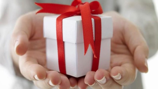 Ποιοι γιορτάζουν σήμερα, Πέμπτη 11 Δεκεμβρίου, σύμφωνα με το εορτολόγιο;